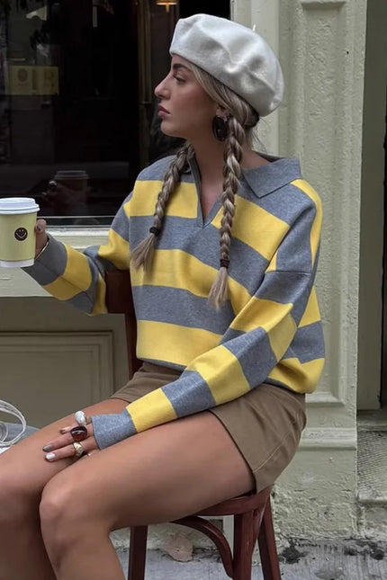 Gestreepte trui met kraag